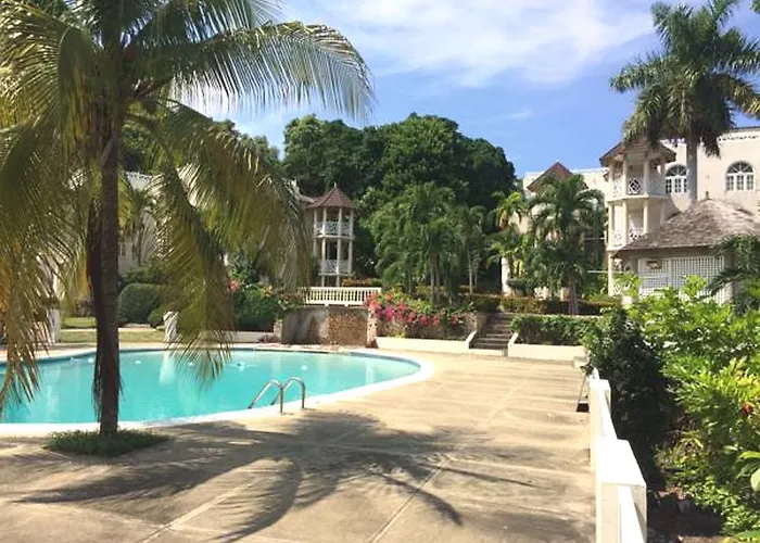 Sky Castles Apt J3 Ocho Rios